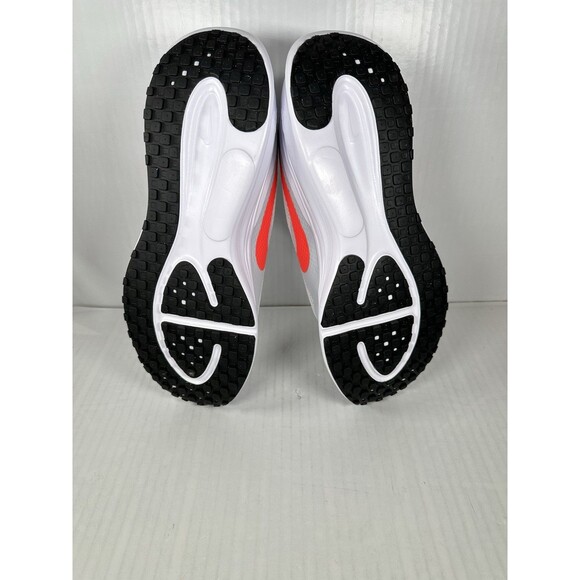 Size 12 Nike Revolution 8 White Bright Crimson Men Shoe Sneaker HJ9198-102 NEW